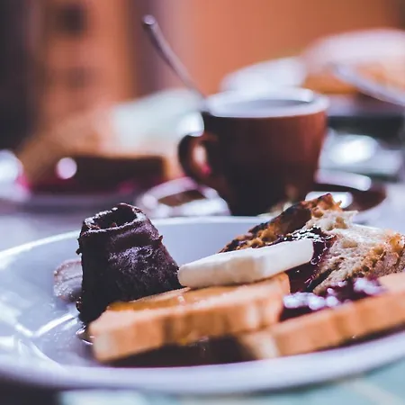 Ristorante Grotta Del Romito Couette-café Papasidero