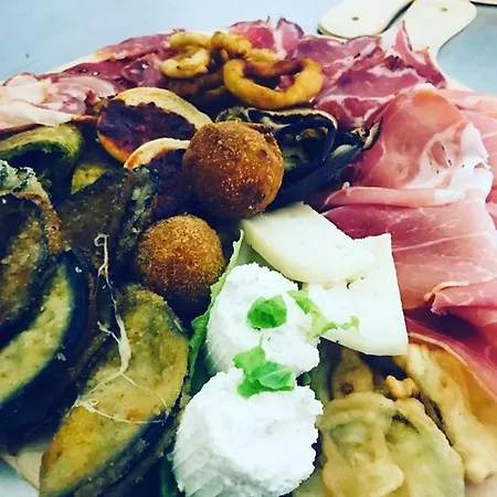 Ristorante Grotta Del Romito Papasidero