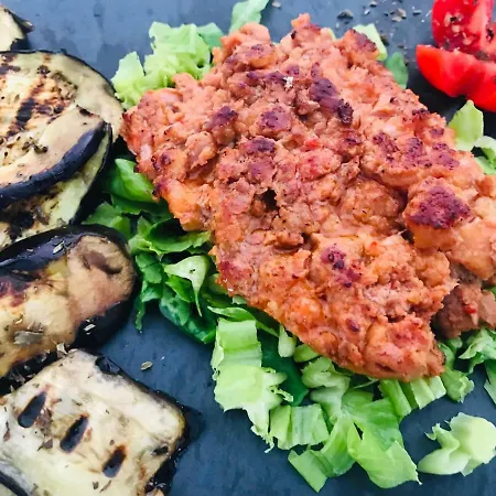 Ristorante Grotta Del Romito Couette-café 3*