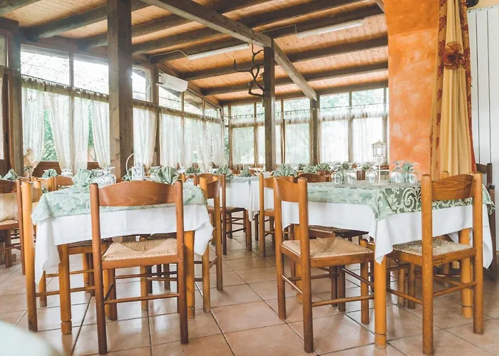 Ristorante Grotta Del Romito 3* Papasidero